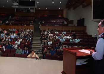 Cumple su compromiso el Rector Jesús Madueña; hace entrega de Titularidades Académicas a 325 docentes de 8 unidades académicas de la UAS en la zona Centro