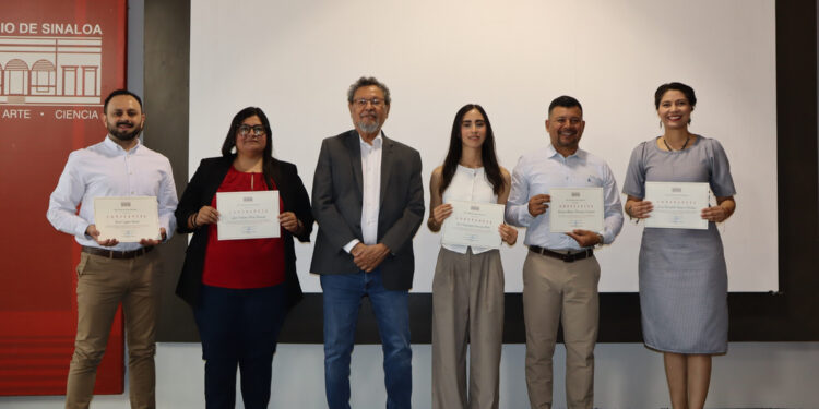 El Colegio de Sinaloa entrega las Becas de Disertación Doctoral 2025