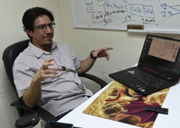Estudiantes e investigadores de la Facultad de Ciencias Físico Matemáticas de la UAS realizan proyecto para aumentar la eficiencia de celdas solares
