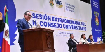 ¡Elección histórica! Ratifica el H. Consejo Universitario triunfo del doctor Jesús Madueña Molina, quien estará un periodo más al frente de la Rectoría de la UAS