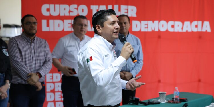 PRI Sinaloa impulsa a la juventud y su militancia con unidad y capacitación