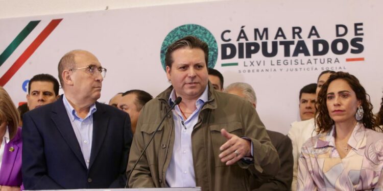 MARIO ZAMORA PIDE QUE SE RETIRE LA VISA AMERICANA A LOS FUNCIONARIOS MEXICANOS SUJETOS A INVESTIGACIÓN POR EUA