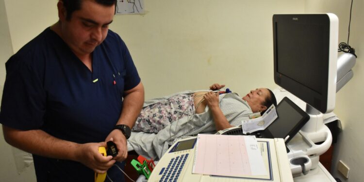 ¡La salud, lo más valioso que se debe cuidar! La UAS y el Hospital Civil de Culiacán, realizan Jornada gratuita de servicios médicos, en el marco del Dia Mundial de la Hipertensión