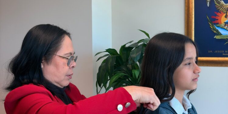 Solidaridad, empatía y humanismo, el efecto de sensibilizar al recaudar trenzas para la elaboración y donación de pelucas oncológicas en la UAS