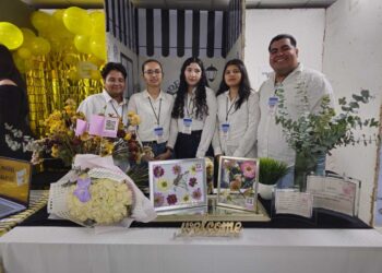 Tecnológica, impacto social y ambiental, además de producciones artesanales, en la Expo Emprendedores de la Facultad de Contaduría y Administración de la UAS