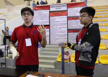 La Universidad Autónoma de Sinaloa fue sede del XXXIV Concurso Nacional de Aparatos y Experimentos de Física en su etapa estatal