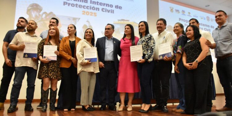 La construcción de una ciudadanía responsable, donde la cultura de Protección Civil juega un papel fundamental: compromiso de la UAS