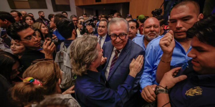 Convoca Gobernador Rocha a un pacto entre sociedad y autoridades para fortalecer una nueva etapa en la UAS