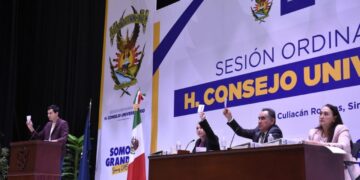 El Rector Jesús Madueña Molina exhorta a ponderar las actividades sustantivas y la estabilidad del personal docente y administrativo