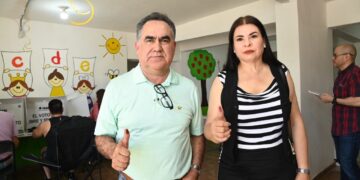 Es obligación como ciudadano cumplir con este deber cívico: Rector de la UAS, doctor Jesús Madueña Molina al emitir su voto