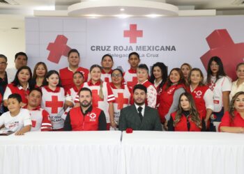 Reconocen la labor de socorristas de Elota en su día