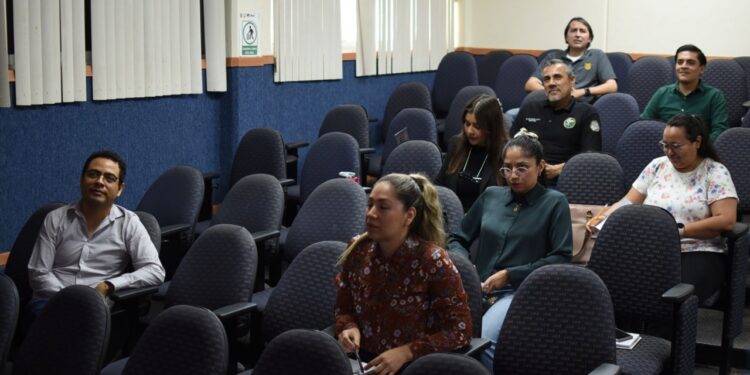 Postulantes de maestría y doctorado en Ciencias Biológicas de la UAS presentan sus proyectos de investigación