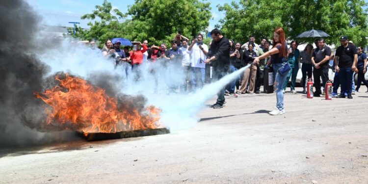La UAS promueve la cultura de prevención entre el personal del Campus Buelna a través del Programa Interno de Protección Civil