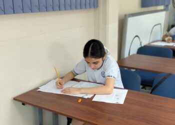 Asesorados por investigadores de la UAS, estudiantes de secundaria sobresalen en el XVIII Concurso Nacional de Talentos en Física 2025