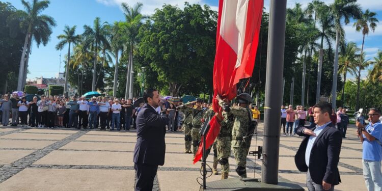 Encabeza Ismael Bello Esquivel, 153 aniversario luctuoso de Benito Juárez