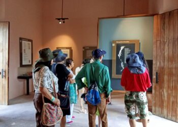 Con un equipo integral de investigadores de la UAS, universitarios llevan a cabo trabajo de campo en las Islas Marías