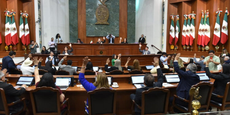 Congreso de Sinaloa refuerza marco legal para prevenir el embarazo adolescente