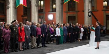 Gobernador Rocha Moya acude al Primer Informe de Gobierno de la presidenta Claudia Sheinbaum