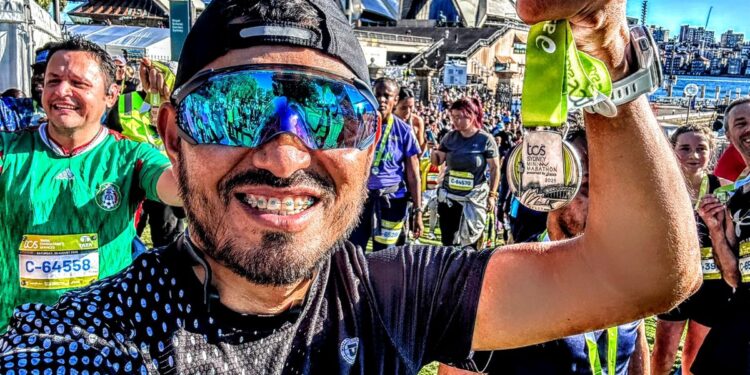 Cinco maratonistas sinaloenses participan por primera vez en el Maratón de Sidney, Australia