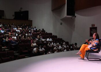 Educar para la paz puede reconstruirla en la sociedad manejando la madurez emocional, señala la Presidenta de la Comisión Mundial para la Paz