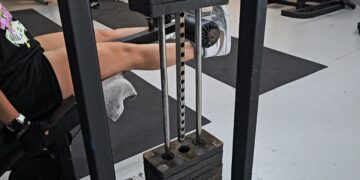 Es benéfico realizar ejercicio, pero es necesario ser orientado por especialistas para realizar actividades aptas para nuestro cuerpo