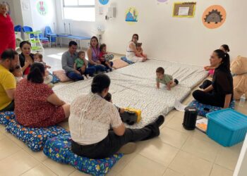 La UAS fortalece la comunicación temprana en la Guardería Multicolor con el Programa de Lenguaje de Señas para pequeños de entre 10 y 24 meses