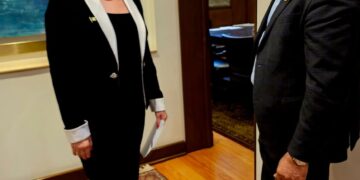 Mantiene reunión el Rector Jesús Madueña y la Ministra Jazmín Esquivel, fortaleciendo la colaboración entre el Poder Judicial y la Casa Rosalina